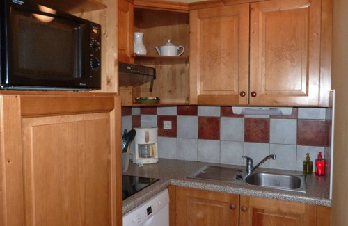 Lanslevillard Apartment | Family-Friendly Apartment in Lanslevillard with Kitchen