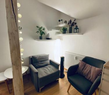 Prague 6 Apartment | Inviting Apartment Steps from Prague Castle - Rated 9.5/10