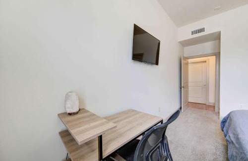 Astrodome Apartment | Inviting Apartment with Pool, Wi-Fi & Pet-Friendly Perks