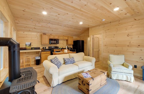 Northeast Harbor Apartment | Inviting Apartment with Deck, Near Acadia National Park