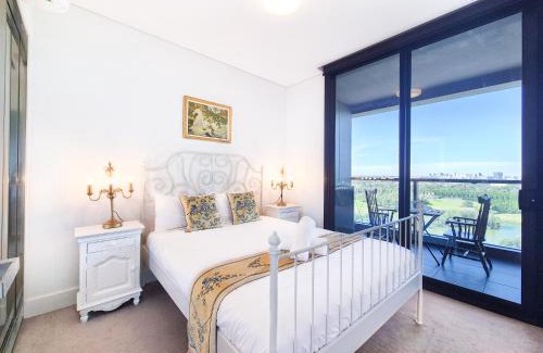 Sydney Olympic Park Apartment | Charming Park View Apartment Near Top Stadiums