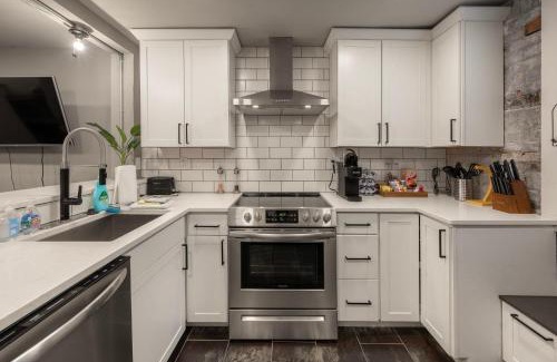Ludlow Apartment | Charming Artist's Studio in Historic Ludlow - Family Friendly