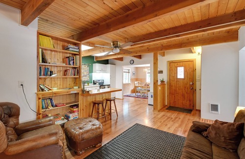 Paradise Estates Cottage | Charming Ashford Home Near Rainier National Park