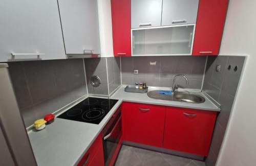 Zenica Apartment | Inviting Hotel with Child-Friendly Amenities and Comfort