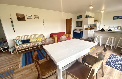 Te Akau House | Idyllic Riverfront Retreat with Family-Friendly Amenities