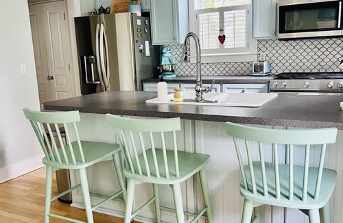Seagrove Beach House | Charming Beach House Near Seagrove with Pool & Biking Fun