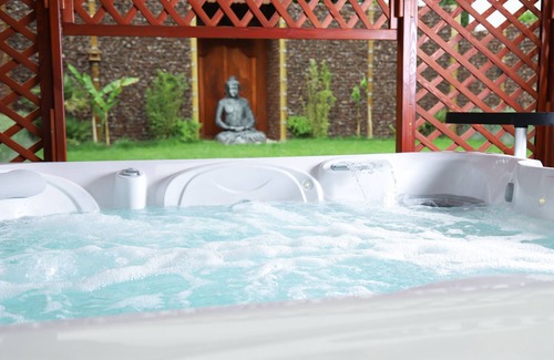Nossegem Cottage | Charming Bed and Breakfast Cottage in Nossegem with Pool