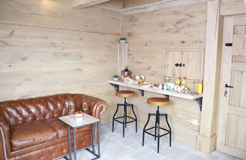 Nossegem Cottage | Charming Bed and Breakfast Cottage in Nossegem with Pool