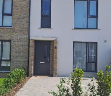 Dublin House | Inviting Bedroom Retreat in Lucan, Dublin - Rated 8.6/10