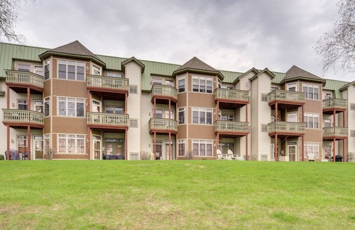 Birchwood Apartment | Inviting Birchwood Condo with Pool on Tagalong Golf Course