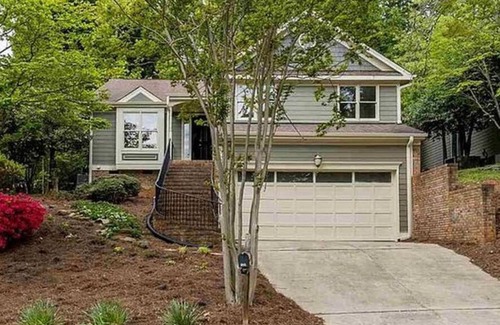 Cary Villa | Charming Boho Retreat Near Downtown Kildaire Farms