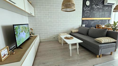 g.k. Strelbishte Apartment | Charming Boho Apartment - Guest Rated 10/10, Child Friendly