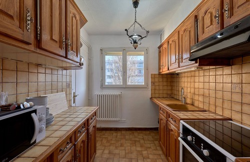 Champeval Apartment | Inviting Boisé - Discover Comfort 30 Minutes from Paris