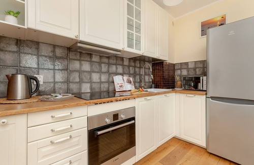 Gdansk Apartment | Bright Apartment with Garden | Perfect for Families & Friends