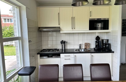 De Cocksdorp House | Bright Bungalow with Pool and Ocean View in De Cocksdorp
