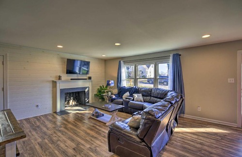 Bristol House | Inviting Bristol Home with Yard, Near Downtown Attractions
