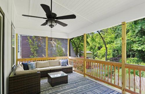 Durham House | Unforgettable Bull City Bungalow near Duke and UNC