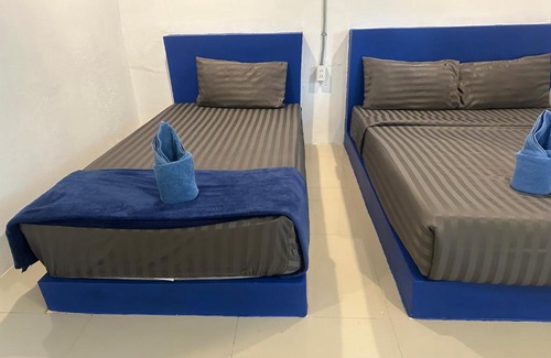Thong Sala Hotel | Cozy Bungalow: Pet Friendly with Ocean View & Pool