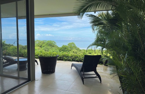 Ostional House | Oceanfront Bungalow with Pool and Spectacular Views