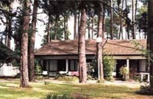 Lit-et-Mixe House | Charming Bungalow with Terrace Near Scenic Lake