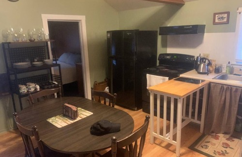 Bomoseen House | Lakeview Bungalow: Private Retreat with High Guest Ratings