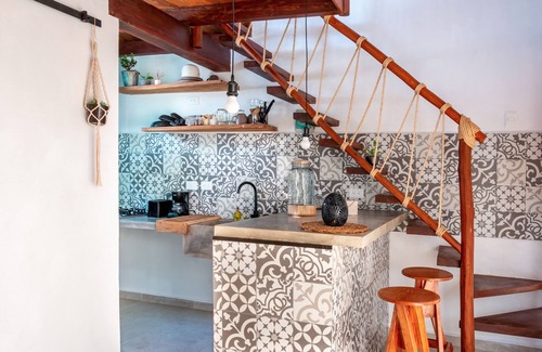 El Cuyo Cabin | Charming Beachside Cabaña Just 5 Minutes from El Cuyo