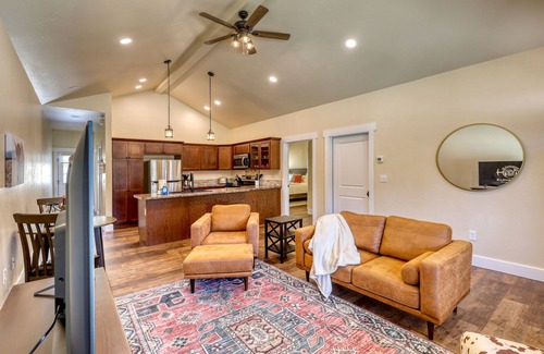 Rockerville Apartment | Cozy Cabin 10 Minutes From Mt Rushmore
