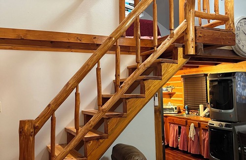 Tennga Cabin | Inviting Cabin with New Amenities, Pet Friendly & Breakfast
