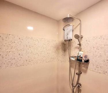 Indang Villa | Perfect Getaway at Cozy Cabin Casita Anahaw - Pet Friendly