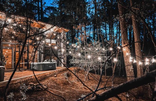 Huasca De Ocampo House | Inviting Cabin with Jacuzzi at Huasca Retreats