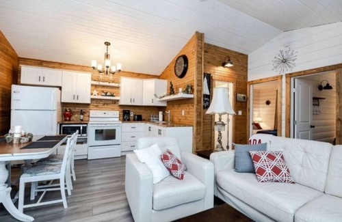 Saint Malo Cabin | Inviting Oceanfront Cabin Getaway in St. Malo - Cabin 16