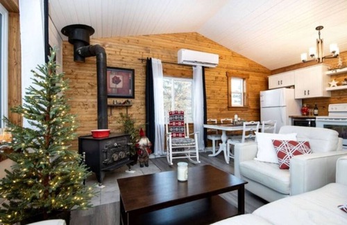 Saint Malo Cabin | Inviting Oceanfront Cabin Getaway in St. Malo - Cabin 16