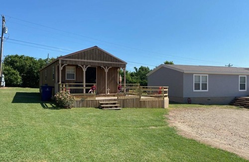 Kay County Cabin | Cozy cabin in enjoyable Kaw City with WiFi, AC
