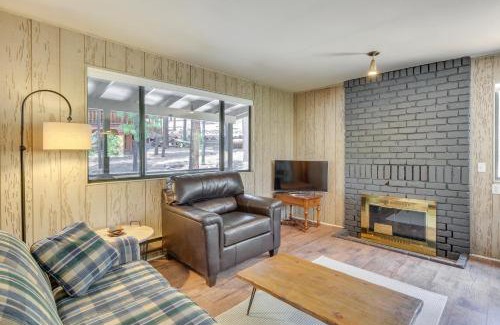Greer House | Welcoming Cabin by Colorado River for Outdoor Adventures