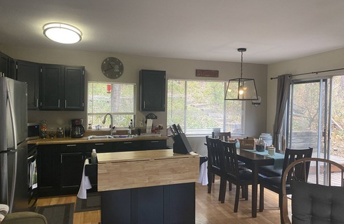 Whispering Pines House | Welcoming Cabin Retreat in Tonto Forest with Pool & More
