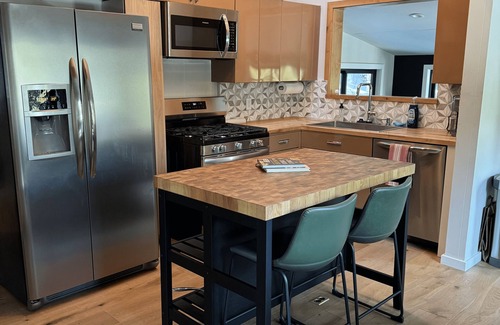 Olympic Valley Cabin | Inviting Cabin in Olympic Valley Near Palisades Resort