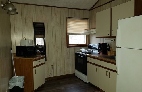 Huntingdon Cabin | Charming Cabin Retreat Near Raystown Lake - Rated 9.8/10