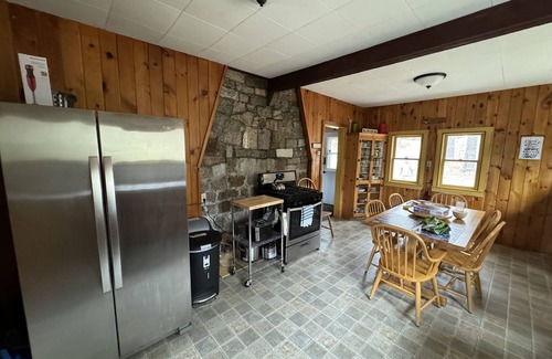 Center Conway Cabin | Inviting Cabin Retreat in White Mountains - Guest Rated 9.8