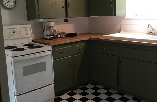Saugeen Shores Cabin | Beachside Cabin with Ocean View - Guest Rated 9.4/10