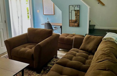 Buck Hill Falls House | Cozy Cabin Minutes from Mt.Airy & Kalahari