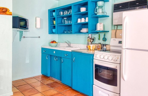 Concan Cabin | Cozy Cabin Nestled Along the Beautiful Frio River With a Deep Swimming Hole