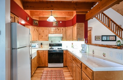 Sedona Cabin | Inviting Cabin in Oak Creek Minutes From Scenic Trails
