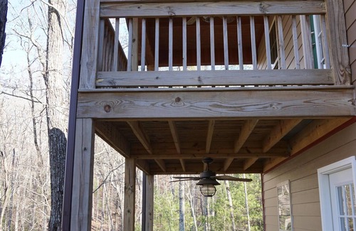 Choestoe Cabin | Charming Cabin Retreat in North Georgia Mountains - 9.8/10