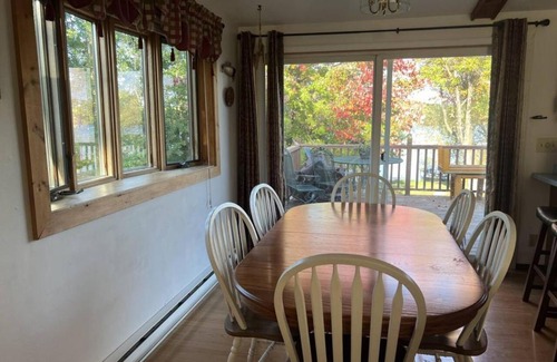 Three Lakes House | Inviting Cabin on Rangeline Lake - Pet and Child Friendly