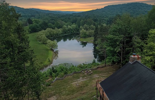 Branchton Cabin | Serene Lakefront Cabin Retreat with Spa and Hot Tub