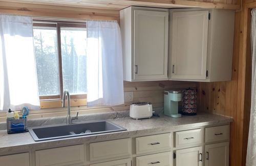 Rhinelander Cabin | Cozy Cabin Style Home- Newly Remodeled!