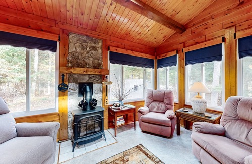 Beaver Cove House | Cozy Cabin Retreat with Porch, Firepit & Family-Friendly Amenities