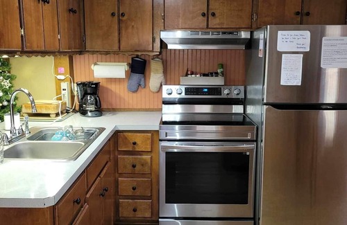 Mars Hill Cabin | Cozy Cabin Retreat: Pet-Friendly with High-Speed Internet