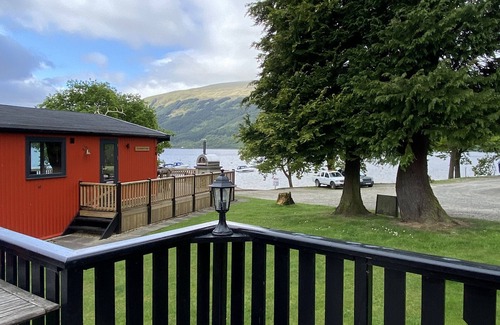 Rowardennan Cabin | Rustic Cabin with Breathtaking Loch Lomond Views
