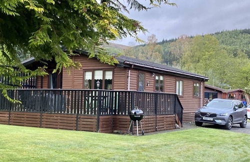 Rowardennan Cabin | Rustic Cabin with Breathtaking Loch Lomond Views